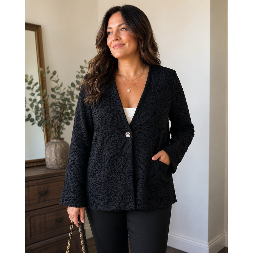 Antthony Studio Black Rose Blazer Rhinestone Button NWT Size Large Floral